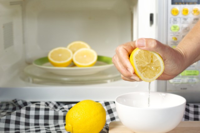 DIY Natural Cleaner: Using Lemon to Freshen Up Your Microwave